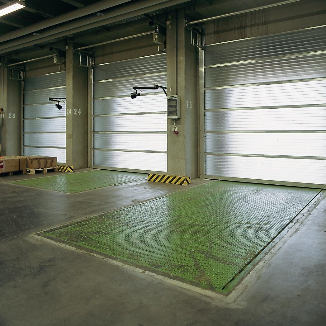 ARNOLD Anpassrampen im Gebäude