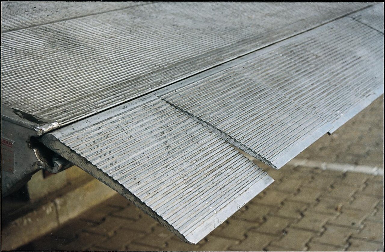 Flexible Segmentlippe: Stolperfreies Auflegen auch bei Schräglage.