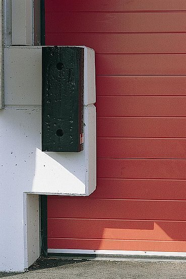 PE Anschlagpuffer an Isodock-Rampe